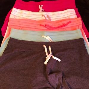 NWOT Old Navy shorts - large - 5 colors (set)